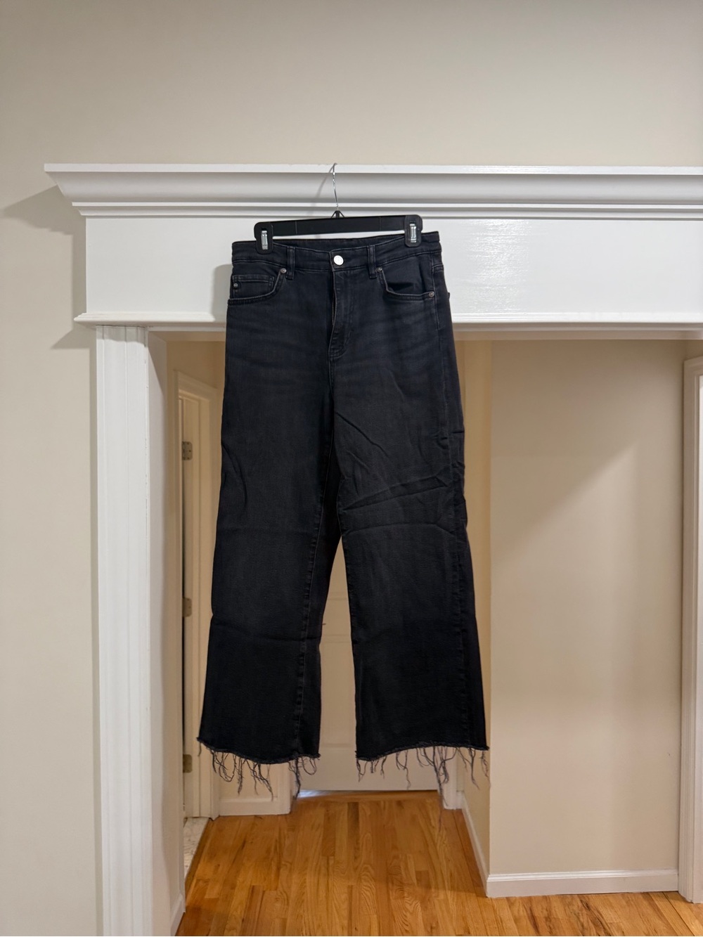 Ag Adriano Goldschmied Black Wide-Leg Raw Hem Jeans